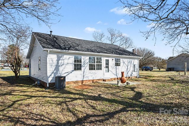 5009 Hampton Meadows Road, Monroe, NC 28110