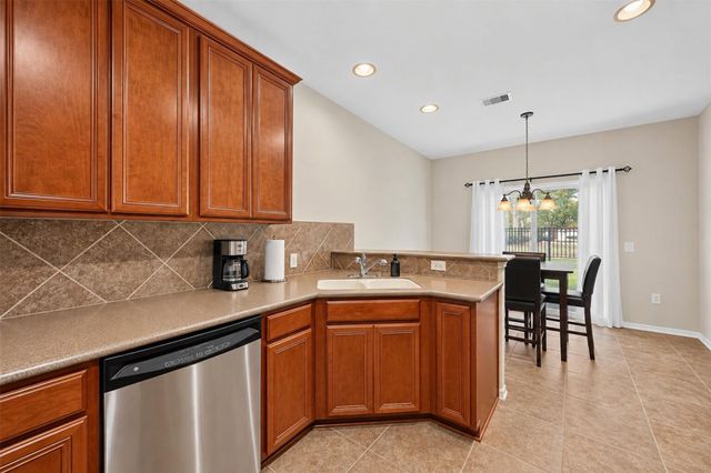 13600 Breton Ridge Street 17D, Houston, TX 77070