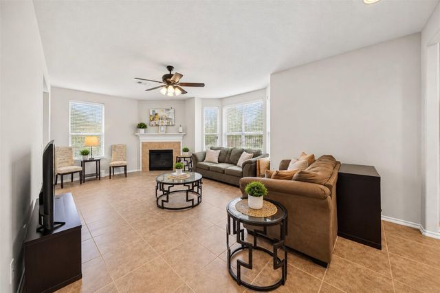 13600 Breton Ridge Street 17D, Houston, TX 77070