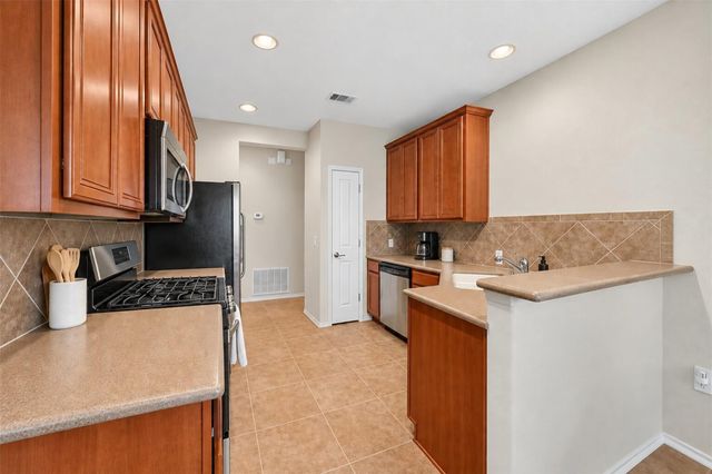 13600 Breton Ridge Street 17D, Houston, TX 77070