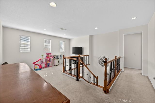 34581 Spindle Tree, Winchester, CA 92596