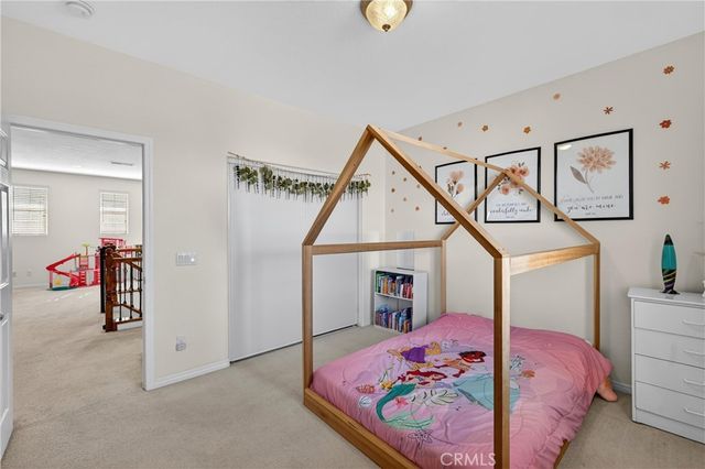 34581 Spindle Tree, Winchester, CA 92596