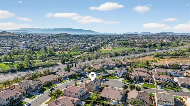 34581 Spindle Tree, Winchester, CA 92596