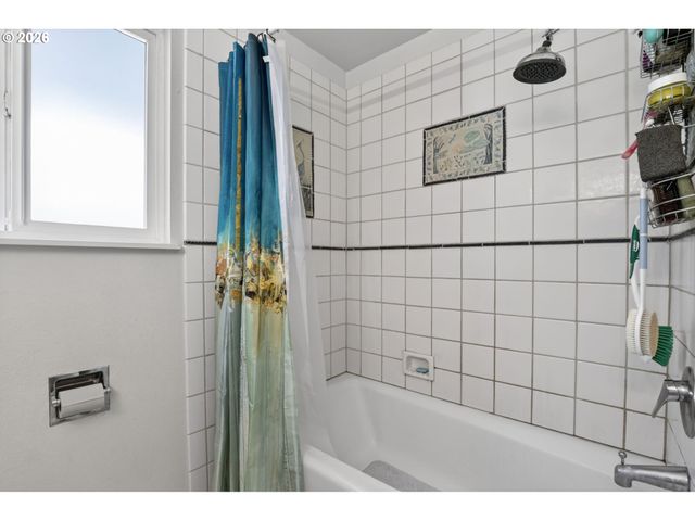 22280 S KAMRATH Rd, Oregon City, OR 97045