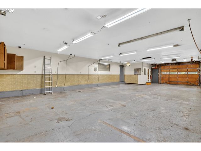 22280 S KAMRATH Rd, Oregon City, OR 97045