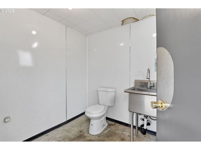 22280 S KAMRATH Rd, Oregon City, OR 97045