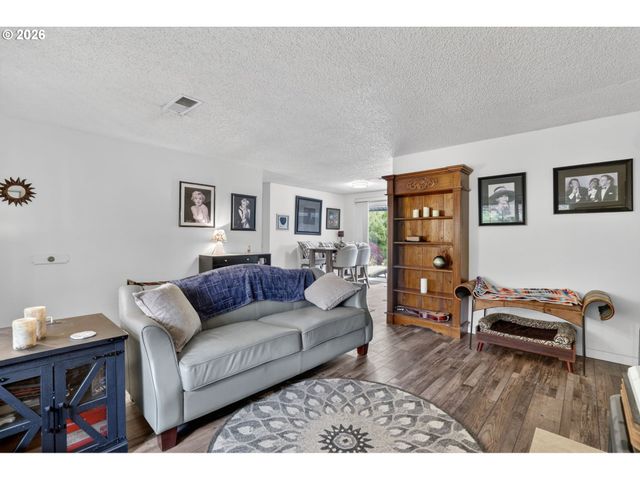 22280 S KAMRATH Rd, Oregon City, OR 97045