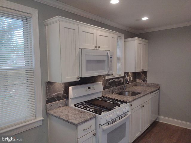 9024 49TH PL, College Park, MD 20740