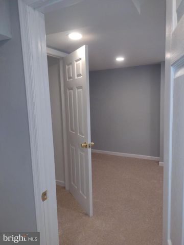 9024 49TH PL, College Park, MD 20740