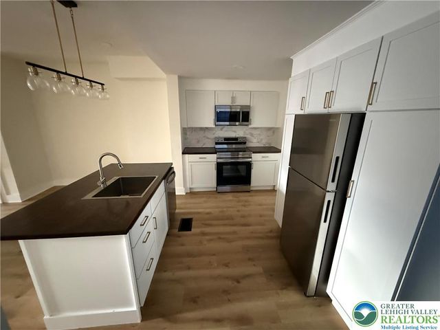 56 West North, Bethlehem City, PA 18018