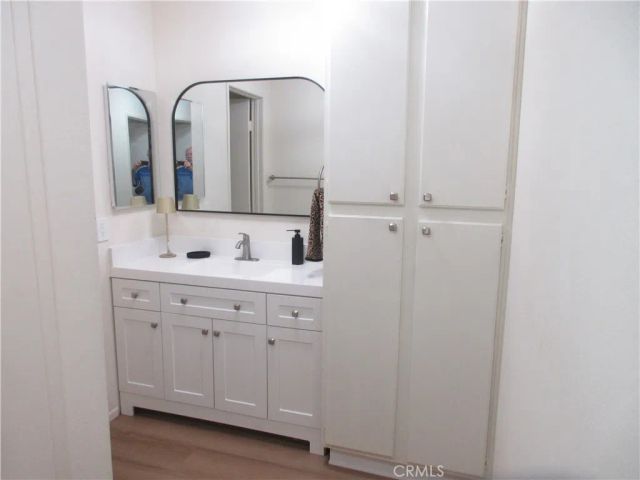 14607 Erwin 210, Van Nuys, CA 91411