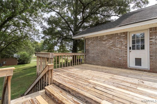 1784 Old Prattville Road, Deatsville, AL 36022