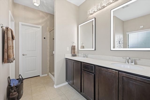 8632 Trailblazer Drive, Cross Roads, TX 76227