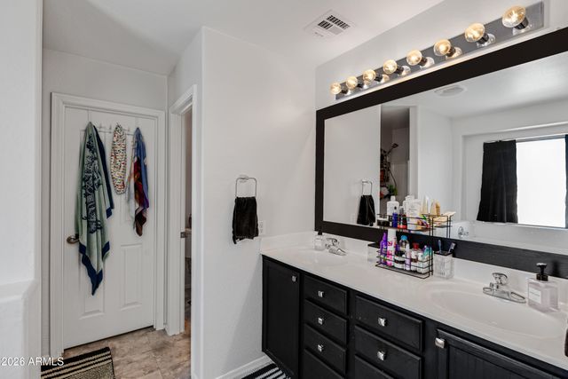 18206 W MISSION Lane, Waddell, AZ 85355