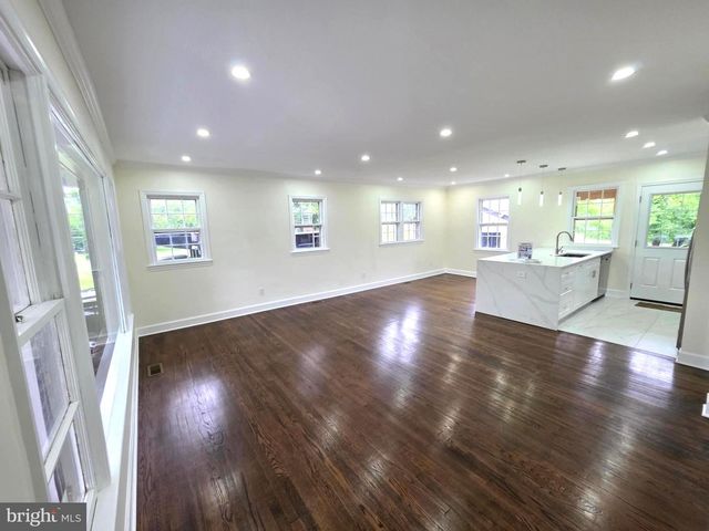 2206 BRINKLEY RD, Fort Washington, MD 20744