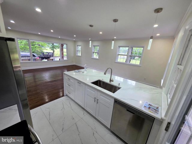 2206 BRINKLEY RD, Fort Washington, MD 20744