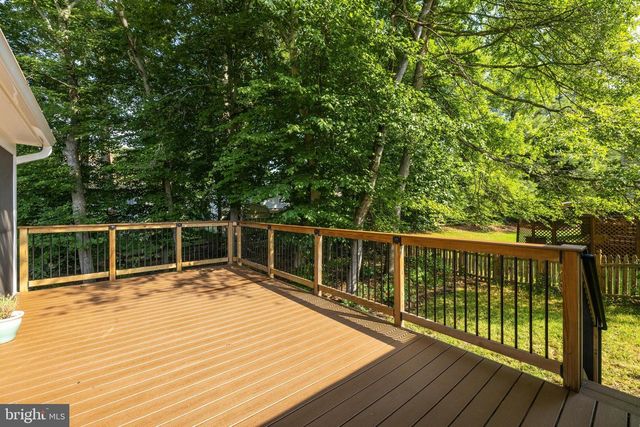 11858 MOHICAN RD, Woodbridge, VA 22192