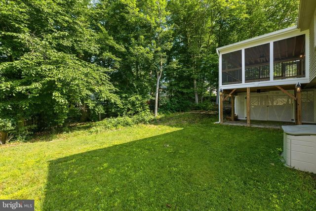 11858 MOHICAN RD, Woodbridge, VA 22192