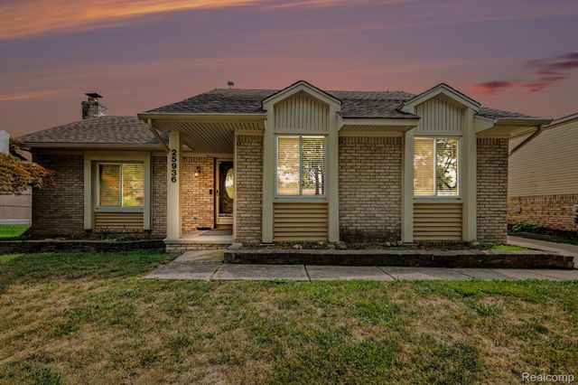 25936 Rose Street, Chesterfield Township, MI 48051
