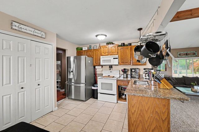 25936 Rose Street, Chesterfield Township, MI 48051