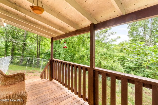 501 Hyatt Creek Road, Marble, NC 28905