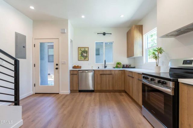 2222 Dorris Place, Los Angeles, CA 90031