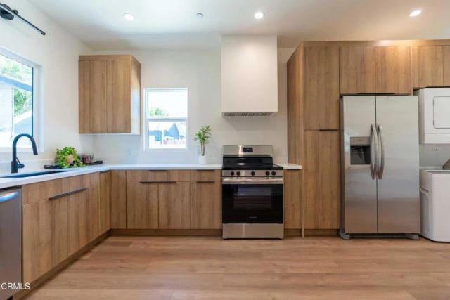 2222 Dorris Place, Los Angeles, CA 90031