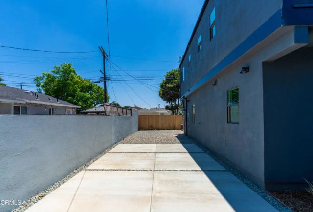 2222 Dorris Place, Los Angeles, CA 90031