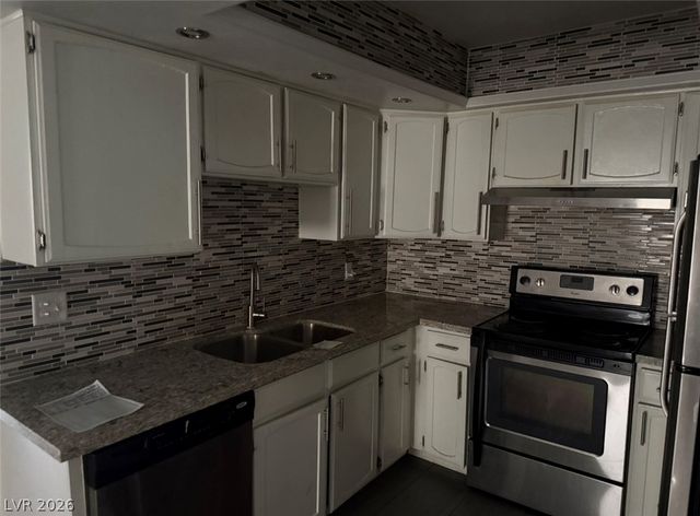 2641 Heritage Circle, Las Vegas, NV 89121