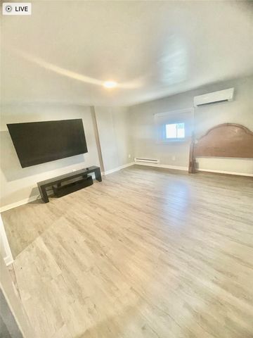 2703 Oakley Way 2701, South Side, PA 15203