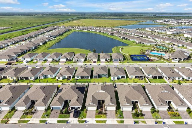 2726 SUMMER RETREAT LANE, Kissimmee, FL 34744