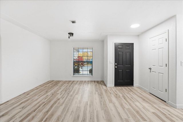 1190 Northridge Dr, Yuba City, CA 95991