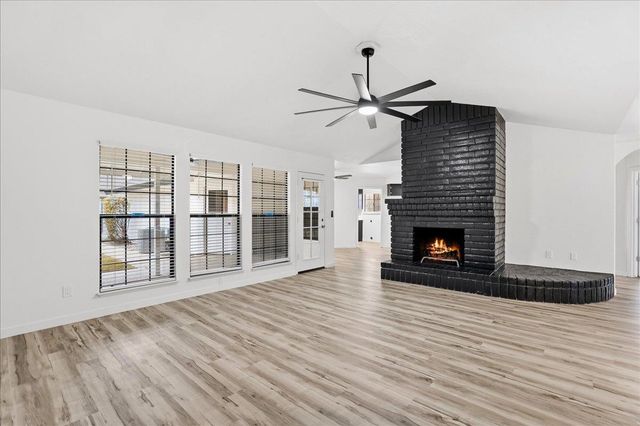 1190 Northridge Dr, Yuba City, CA 95991