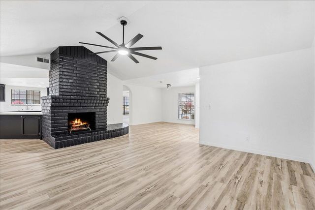 1190 Northridge Dr, Yuba City, CA 95991