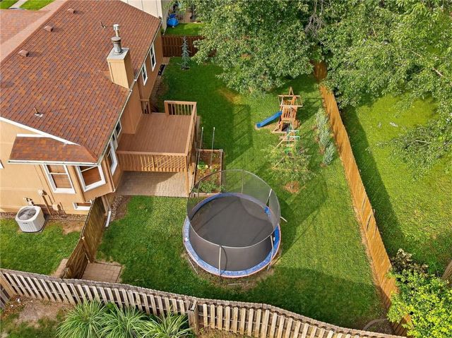 8819 NE 74th Terrace, Kansas City, MO 64158