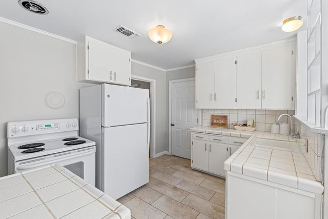 1281 San Juan Avenue, San Jose, CA 95110