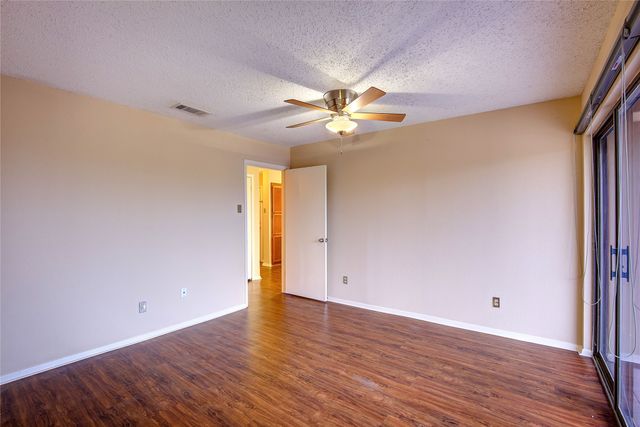 236 Henry M Chandler, Rockwall, TX 75032