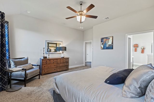 10400 SUNSET SHORE Drive, Grand Prairie, TX 76065