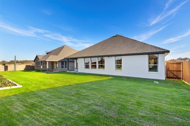 10400 SUNSET SHORE Drive, Grand Prairie, TX 76065