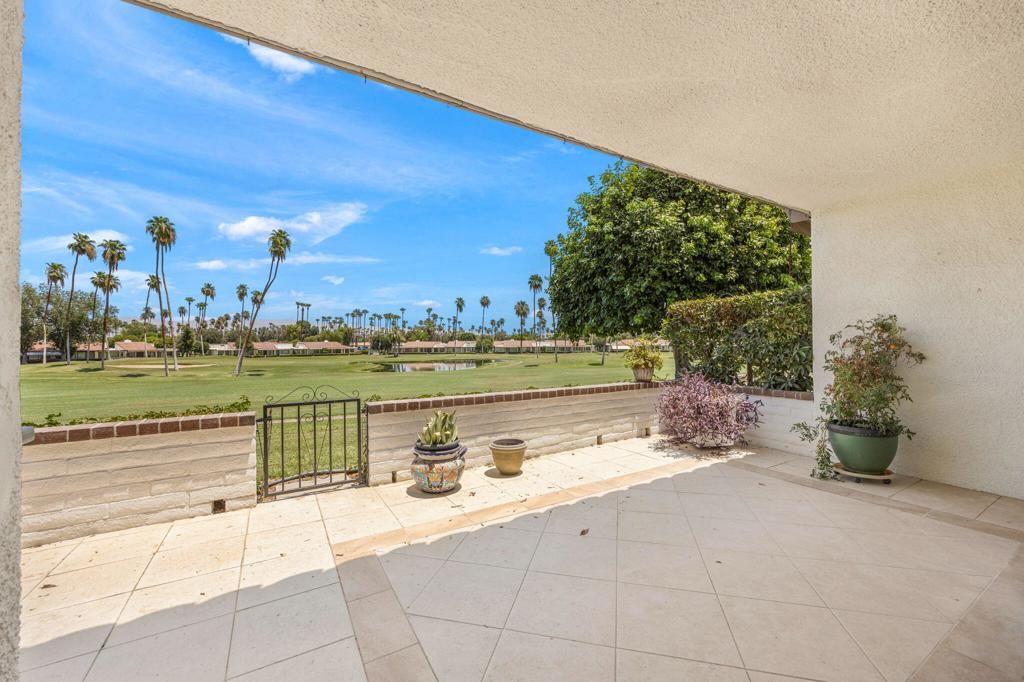 Image 16 of property listing at 85 Calle Encinitas, Rancho Mirage, CA 92270