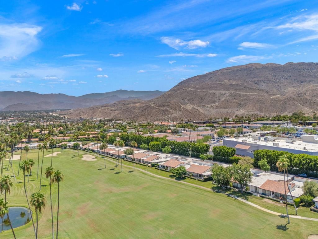 Image 41 of property listing at 85 Calle Encinitas, Rancho Mirage, CA 92270