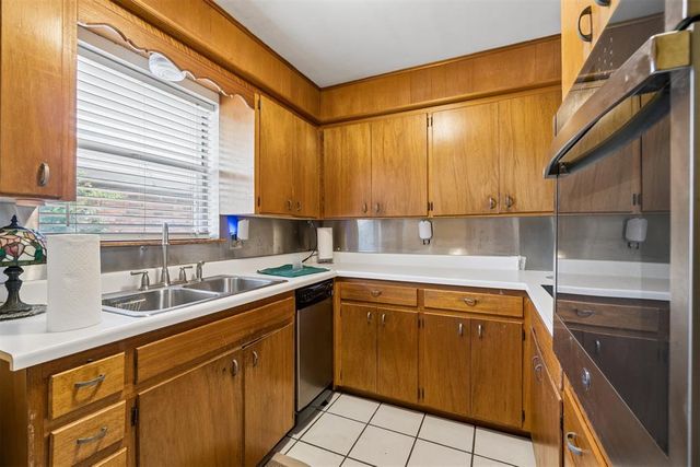 10108 Haverhill Place, Oklahoma City, OK 73120