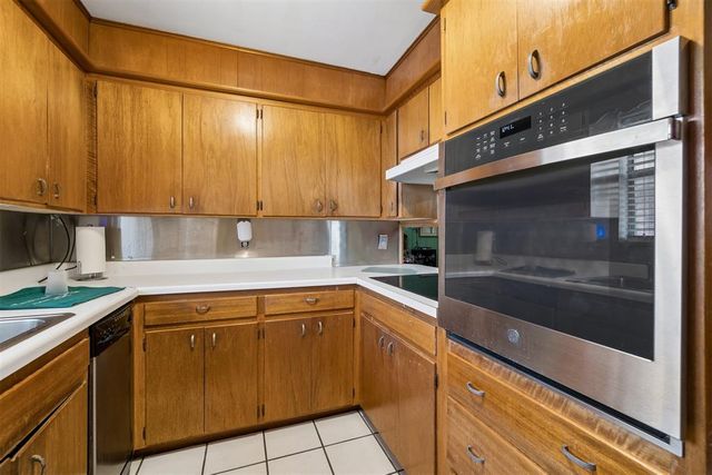 10108 Haverhill Place, Oklahoma City, OK 73120