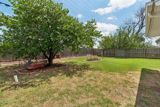 10108 Haverhill Place, Oklahoma City, OK 73120