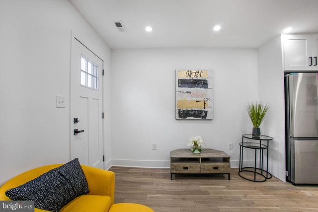 702 19TH ST NE, Washington, DC 20002