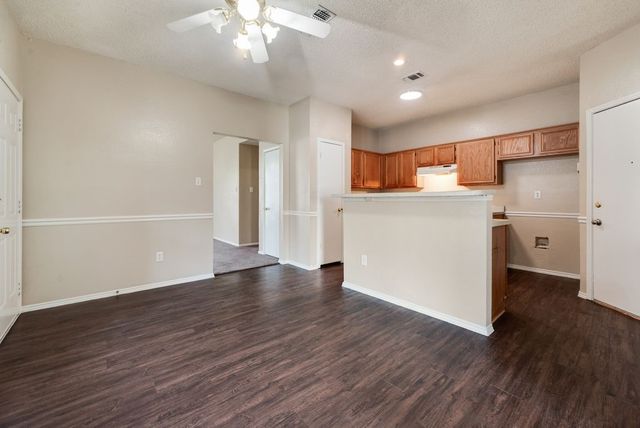 2729 Bent Brook Drive, Mesquite, TX 75181