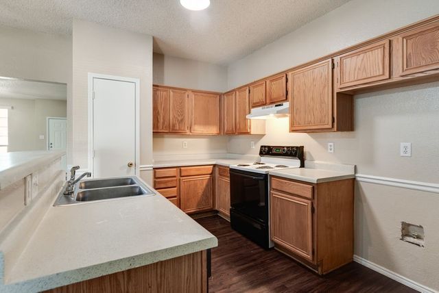 2729 Bent Brook Drive, Mesquite, TX 75181