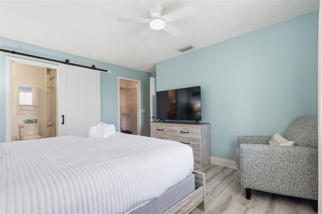 207 71ST STREET E, Holmes Beach, FL 34217
