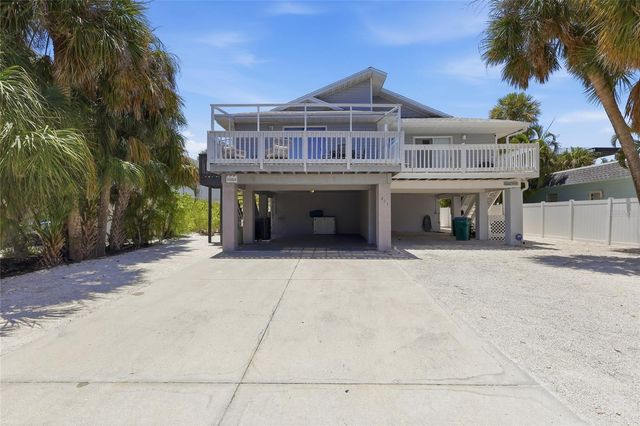 207 71ST STREET E, Holmes Beach, FL 34217