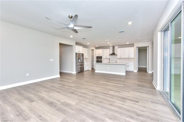 2091 Grove DR, Naples, FL 34120